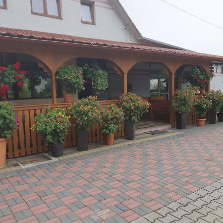 Zajazd Jawa Cieszanow Exterior photo